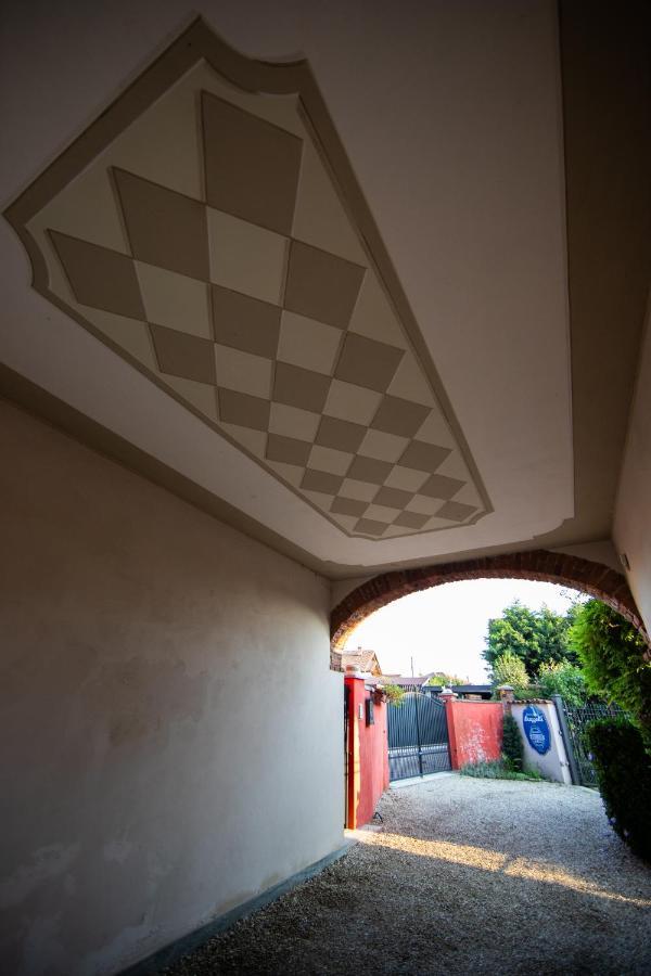 Binario 9 3/4 Bed and Breakfast Villafranca Piemonte Eksteriør billede
