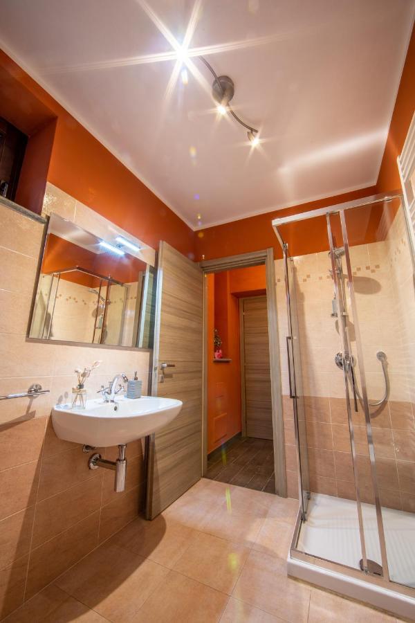 Binario 9 3/4 Bed and Breakfast Villafranca Piemonte Eksteriør billede